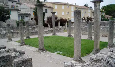 Vaison-la-Romaine